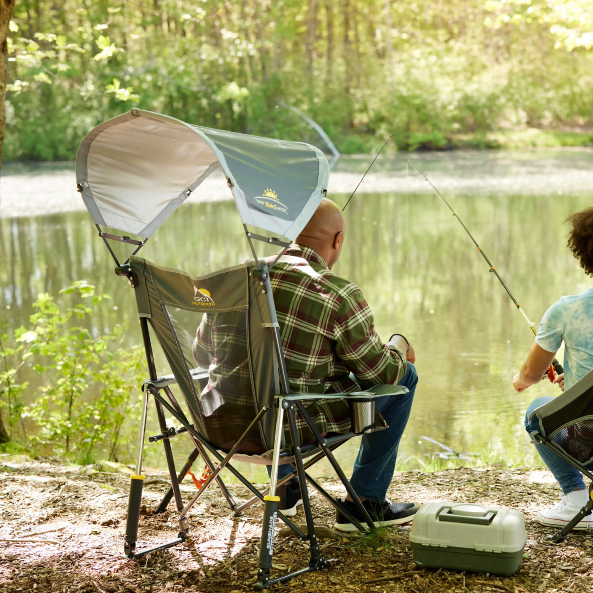 Smooth Motion SunShade Rocker - Choice 550 - Patented Spring-Action Rocking Chair for Camping Detail