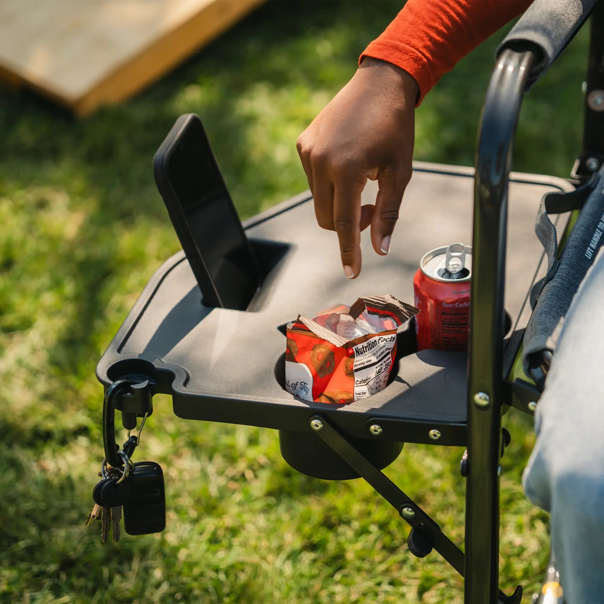 Smooth Motion Freestyle Rocker with Side Table - Choice 853 - RoadTrip Rocker Smooth Motion Camp Chair Detail