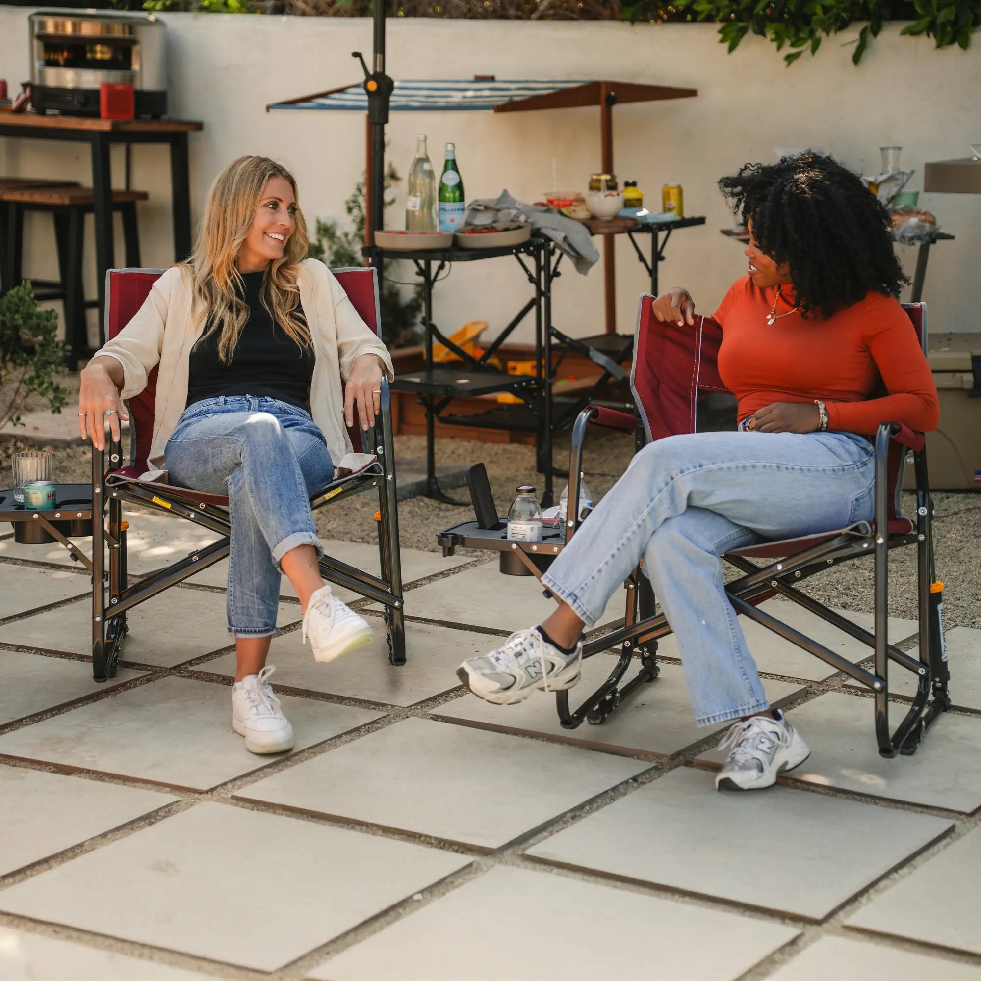 Premium All-Weather Freestyle Rocker XL with Side Table - Choice 836 - RoadTrip Rocker Smooth Motion Camp Chair Detail