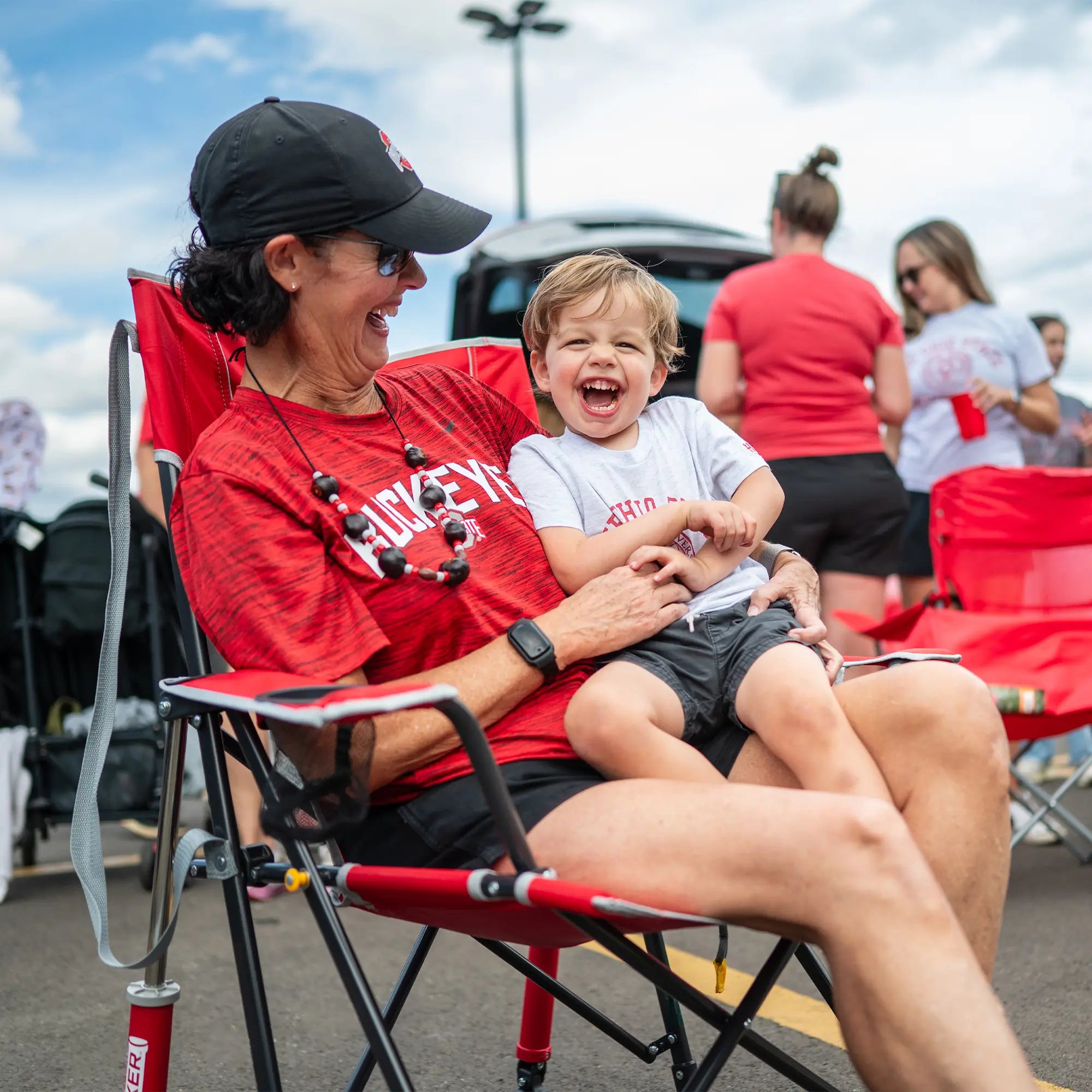 Premium All-Weather College Comfort Pro Rocker - Ohio State Buckeyes - Choice 676 - RoadTrip Rocker Smooth Motion Camp Chair Detail