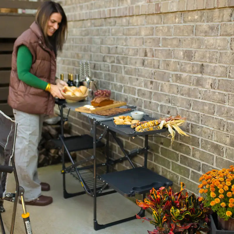 Heavy-Duty Camp Slim-Fold Cook Station - Choice 575 - Multi-Purpose Outdoor Culinary Cooking Set Detail