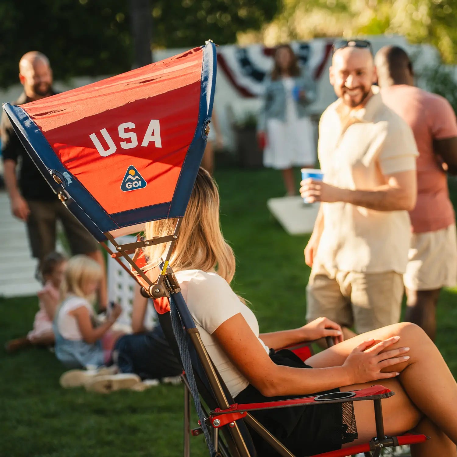 UV-Protection SunShade Accessory - USA Anniversary Deluxe - Choice 917 - Instant Sunshade Umbrella for Tailgating Detail